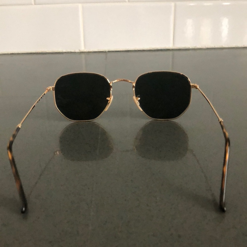 Ray Ban Sunglasses - Picture 3 of 8
